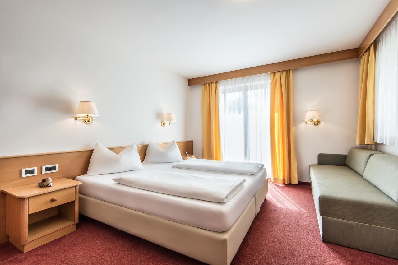 Bed and Breakfast Medesc Ла Вилла Экстерьер фото